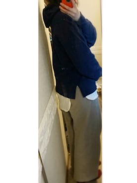 「coen（コーエン）の【WEB限定：新色ブラック/ダークグレー登場】USAコットンスリットパーカー（フーディースウェット）（パーカー、ブルー系）」を使った、YUKIさん（レディース）の春コーディネート