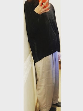 「AMERICAN HOLIC（アメリカンホリック）のVネックプルオーバー（ニット/セーター、ブラック系）」を使った、YUKIさん（レディース）の春コーディネート