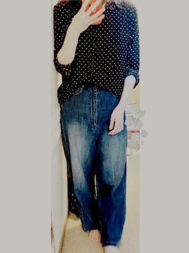 「UNIQLO（ユニクロ）のレーヨンプリントブラウス（長袖）（シャツ/ブラウス、ブラック系）」を使った、YUKIさん（レディース）の春コーディネート