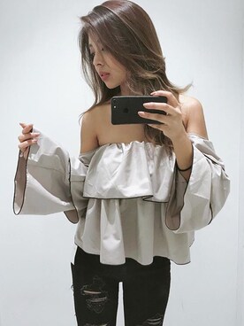 「RESEXXY（リゼクシー）のボリュームティアードブラウス（シャツ/ブラウス、ベージュ系）」を使った、RESEXXYさん（レディース・160cm）の秋コーディネート