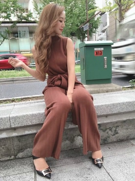 「秋のカフェオレコーデ」｜「アイテム（つなぎ/オールインワン）」を使った、RESEXXYさん（レディース・160cm）の秋コーディネート