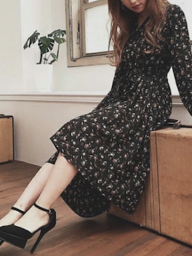 「RESEXXY（リゼクシー）のアイテム（パンプス）」を使った、RESEXXYさん（レディース・156cm）の秋コーディネート