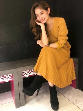 「イエロー」｜「アイテム（ブーツ）」を使った、RESEXXYさん（レディース・153cm）の秋コーディネート