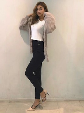 「リゼクシー」｜「アイテム（パンプス）」を使った、RESEXXYさん（レディース・167cm）の冬コーディネート