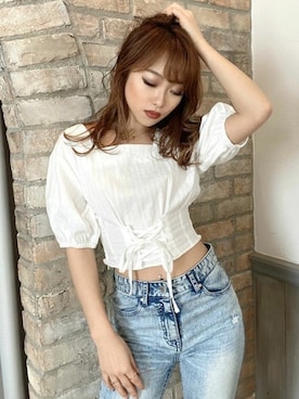 「リゼクシー」｜「アイテム（パンプス）」を使った、RESEXXYさん（レディース・157cm）の春コーディネート