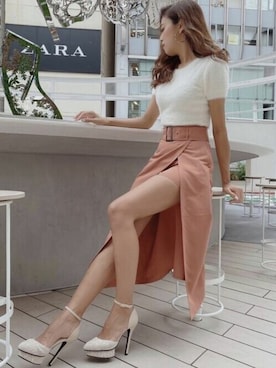 「リゼクシー」｜「アイテム（パンプス）」を使った、RESEXXYさん（レディース・168cm）の秋コーディネート