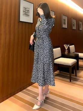 「RESEXXY（リゼクシー）のスタッズピンヒールパンプス（パンプス）」を使った、RESEXXYさん（レディース・167cm）の秋コーディネート