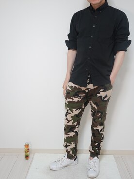 「F.C.Real Bristol（エフシーレアルブリストル）のアイテム（その他パンツ、グリーン系）」を使った、n6kbnovaさん（メンズ・171cm）の夏コーディネート