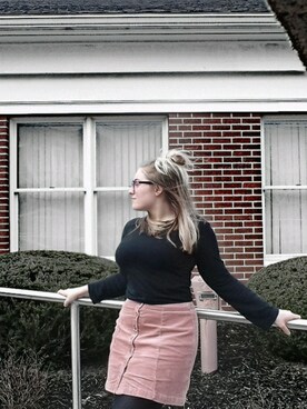 Sammie Votoさんのコーディネート