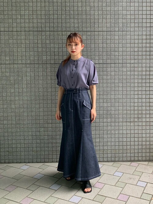 UNITED TOKYO WOMENS 新宿恵利香さんのスカートを使ったコーディネート