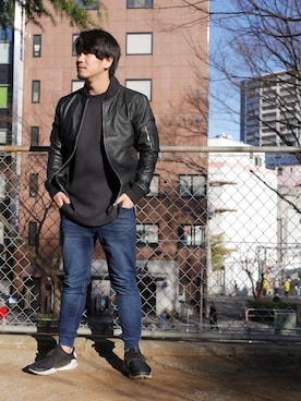 「jiggys shop（ジギーズショップ）のアイテム（MA-1）」を使った、Shinoさん（メンズ・170cm）の冬コーディネート