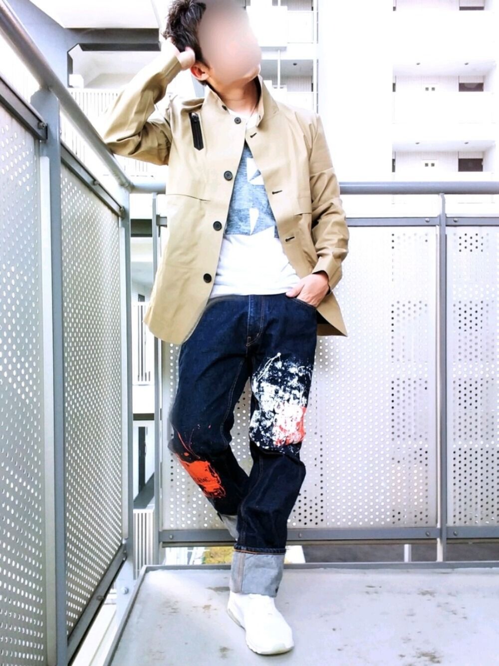 「ジャケット、シンプル、春コーデ、お洒落さんとつながりたい、低身長、デニムパンツ、カジュアルコーデ」｜「NIKEのナイキ NIKE AIR MAX MOTION LW SE 833260 110（スニーカー、ホワイト系）」を使った、ゆきだるまさん（メンズ・168cm）の春コーディネートの1枚目の写真