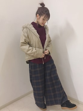 「earth music&ecology（アースミュージックアンドエコロジー）のアイテム（ダウンジャケット/コート）」を使った、きぃやんさん（レディース・154cm）の秋コーディネート