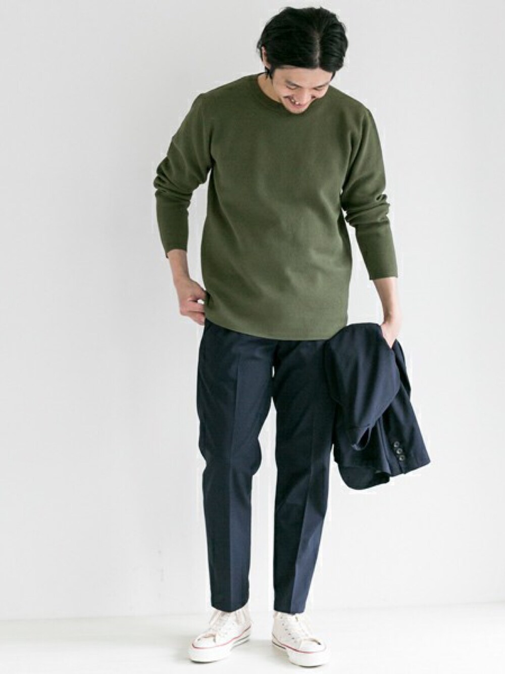 「セットアップ、converse、大人カジュアル、大人コーデ、シンプルコーデ、春コーデ、URBAN RESEARCH DOORS、オトナカジュアル」｜「URBAN RESEARCH DOORSのDOORS TRABEST 2B JK（その他アウター、ブルー系）」を使った、Taniさん（メンズ・172cm）の春コーディネートの1枚目の写真