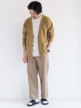 「サンダルに靴下」｜「アイテム（その他アウター）」を使った、Taniさん（メンズ・172cm）の春コーディネート