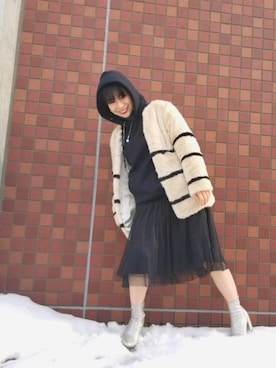 「アイテム（ブーツ、シルバー系）」を使った、hashiさん（レディース・156cm）の冬コーディネート