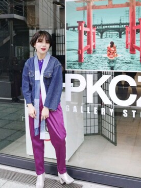 「サテンパンツ」｜「アイテム（デニムジャケット）」を使った、hashiさん（レディース・156cm）の秋コーディネート