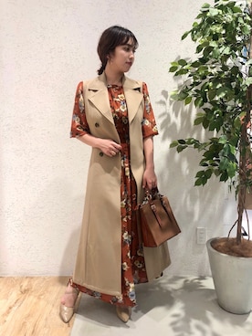 「レトロ」｜「アイテム（トレンチコート）」を使った、kiyokaさん（レディース・155cm）の夏コーディネート