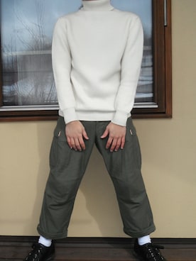 「BLUE BLUE（ブルーブルー）のアイテム（カーゴパンツ）」を使った、ryochan《相互フォロー》さん（メンズ・173cm）の冬コーディネート