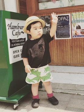 「VANS（バンズ）のアイテム」を使った、HamburgCafeさん（キッズ・90cm）の夏コーディネート