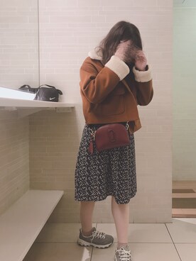 「MARC JACOBS（マークジェイコブス）のアイテム（クラッチバッグ）」を使った、ゆみさん（レディース・161cm）の冬コーディネート