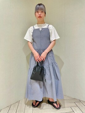 「SHIPS（シップス）のメタルボールネックレス 45cm（ネックレス）」を使った、滝田さん（レディース・164cm）の夏コーディネート