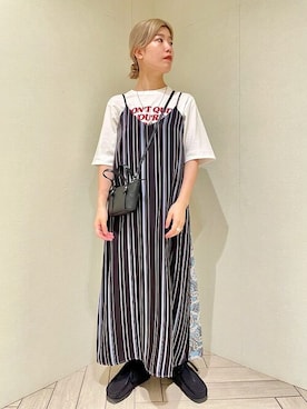 「2wayワンピース」｜「アイテム（アクセサリー）」を使った、滝田さん（レディース・164cm）の秋コーディネート