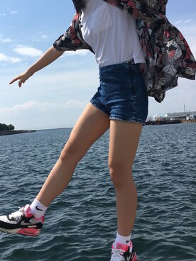 「UNIQLO（ユニクロ）のアイテム（Tシャツ/カットソー、ホワイト系）」を使った、yunaさん（レディース・160cm）の夏コーディネート