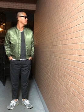 「SEVENDAYS=SUNDAY（セブンデイズサンデイ）のアイテム（MA-1）」を使った、rintosaku &  8さん（メンズ・180cm）の冬コーディネート