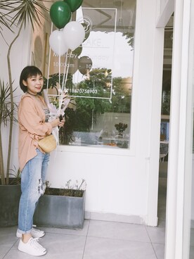 「UNIQUE（ユニーク）のアイテム（パンツ）」を使った、小怂怂想吃零食不想胖さん（レディース・160cm）の夏コーディネート