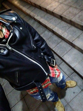 「クラッシュデニム」｜「アイテム（ライダースジャケット）」を使った、ひでさん（メンズ・176cm）の秋コーディネート