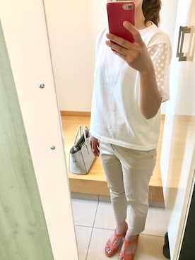 「トゥモローランド」｜「アイテム（チノパンツ）」を使った、ちなつさん（レディース・158cm）の夏コーディネート
