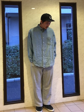 「LOOPWHEELER（ループウィラー）のアイテム（パンツ）」を使った、matyyyさん（メンズ・184cm）の春コーディネート