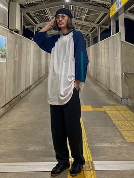 「ラグランTシャツ」｜「アイテム（スラックス）」を使った、matyyyさん（メンズ・184cm）の春コーディネート