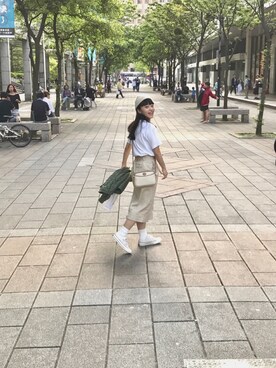 Elinda Chenさんのコーディネート