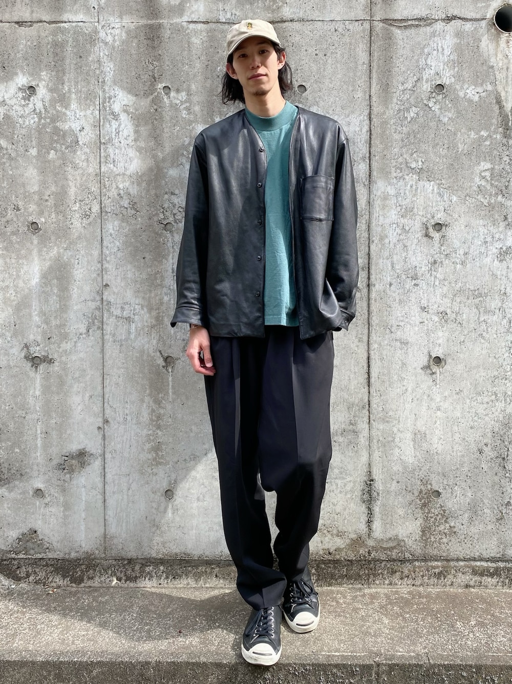 ADAM ET ROPE'（アダムエロペ）の「カラーレス ルーズシルエット