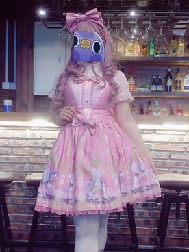 「アイテム（ジャンパースカート）」を使った、红糖玛丽さん（レディース・160cm）の秋コーディネート