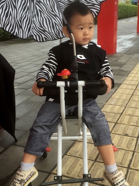 「Balenoのアイテム」を使った、红糖玛丽さん（キッズ・90cm）の秋コーディネート