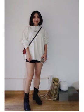 Leah里雅さんのコーディネート