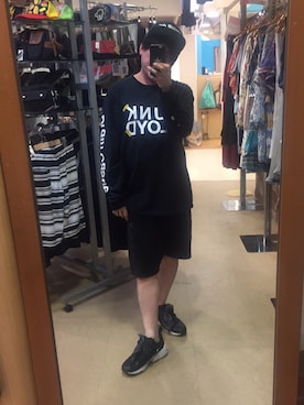 「SSUR（サー）のアイテム」を使った、70eidjさん（メンズ・168cm）の夏コーディネート