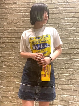 「半袖シャツ」｜「アイテム（PC・スマホグッズ/家電）」を使った、YUIKAさん（レディース・158cm）の夏コーディネート