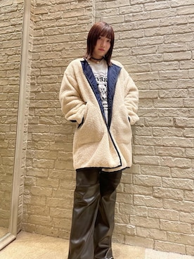 「HYSTERIC GLAMOUR（ヒステリックグラマー）のアイテム（ノーカラーコート）」を使った、YUIKAさん（レディース・158cm）の冬コーディネート