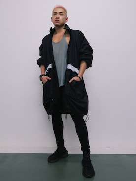 「通勤穿搭」｜「アイテム（アクセサリー）」を使った、joe wong さん（メンズ・173cm）の冬コーディネート