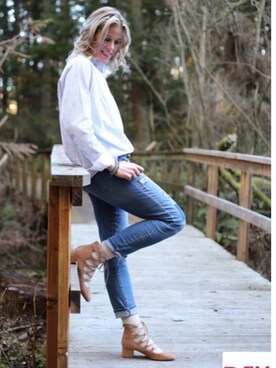 「KUT from the Kloth（-）のアイテム」を使った、Anne Dofelmierさん（レディース・170cm）の冬コーディネート