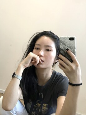 蒋艺joyさんのコーディネート