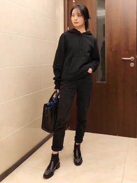 蒋艺joyさんのコーディネート