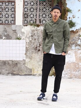 「Rock Steady（ロックステディ）のアイテム」を使った、SnapLabさん（メンズ・182cm）の春コーディネート