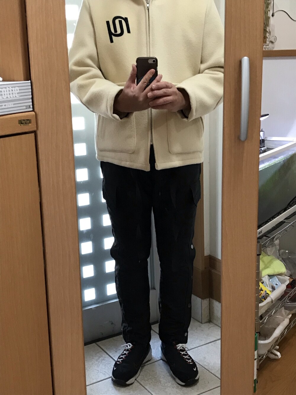 NEIGHBORHOODのピーコートを使った人気ファッション