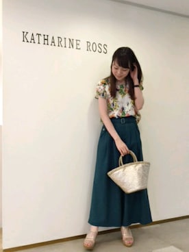 「KATHARINE ROSS（キャサリンロス）のアイテム（かごバッグ）」を使った、ciさん（レディース・157cm）の春コーディネート