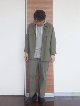 「USAコットン」｜「アイテム（チノパンツ）」を使った、coen アベさん（メンズ・175cm）の春コーディネート